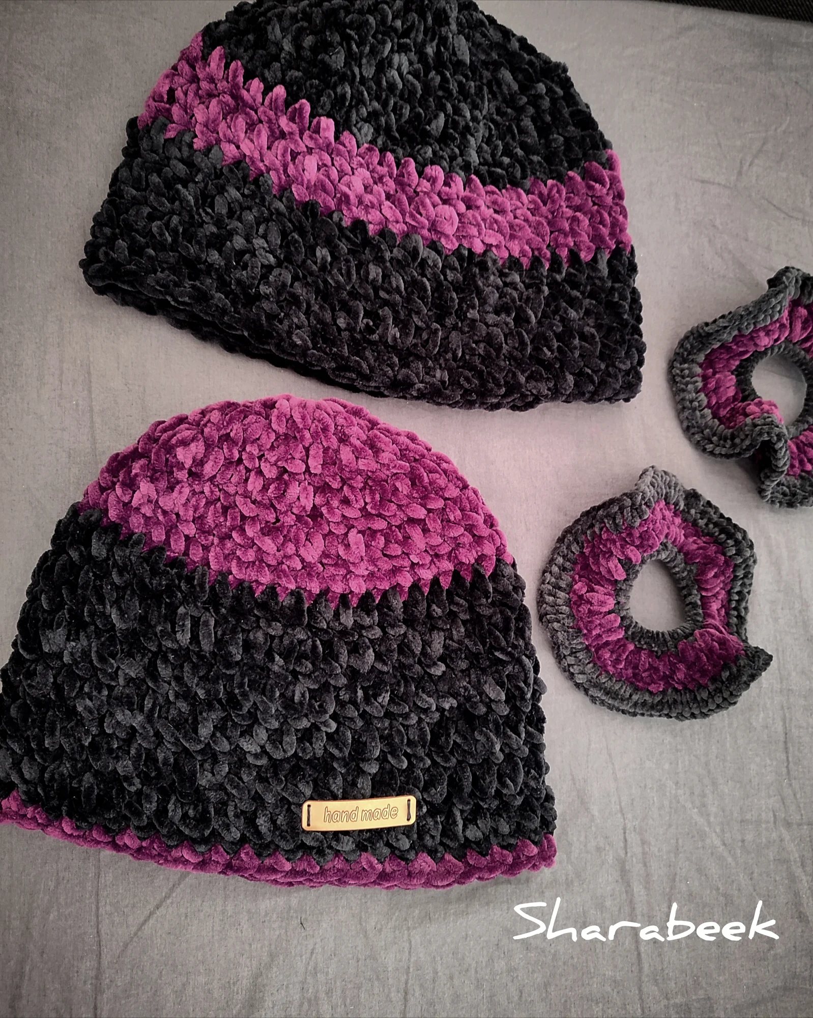 Bonnet unisexe .Velours