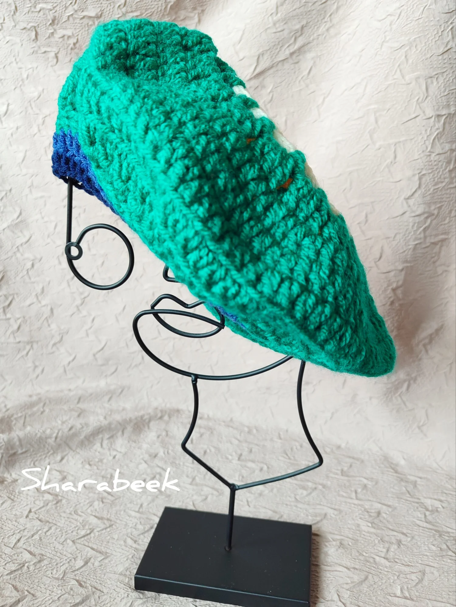 Béret. Marguerite