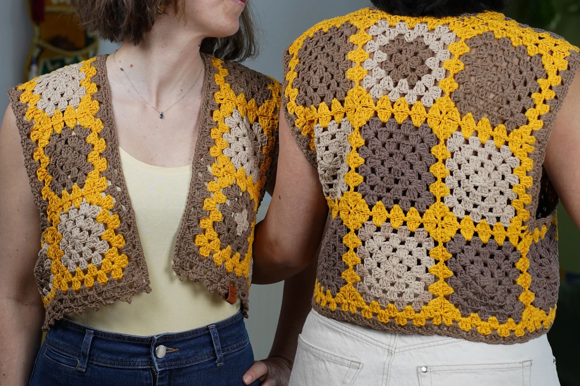 gilet nadia jaune