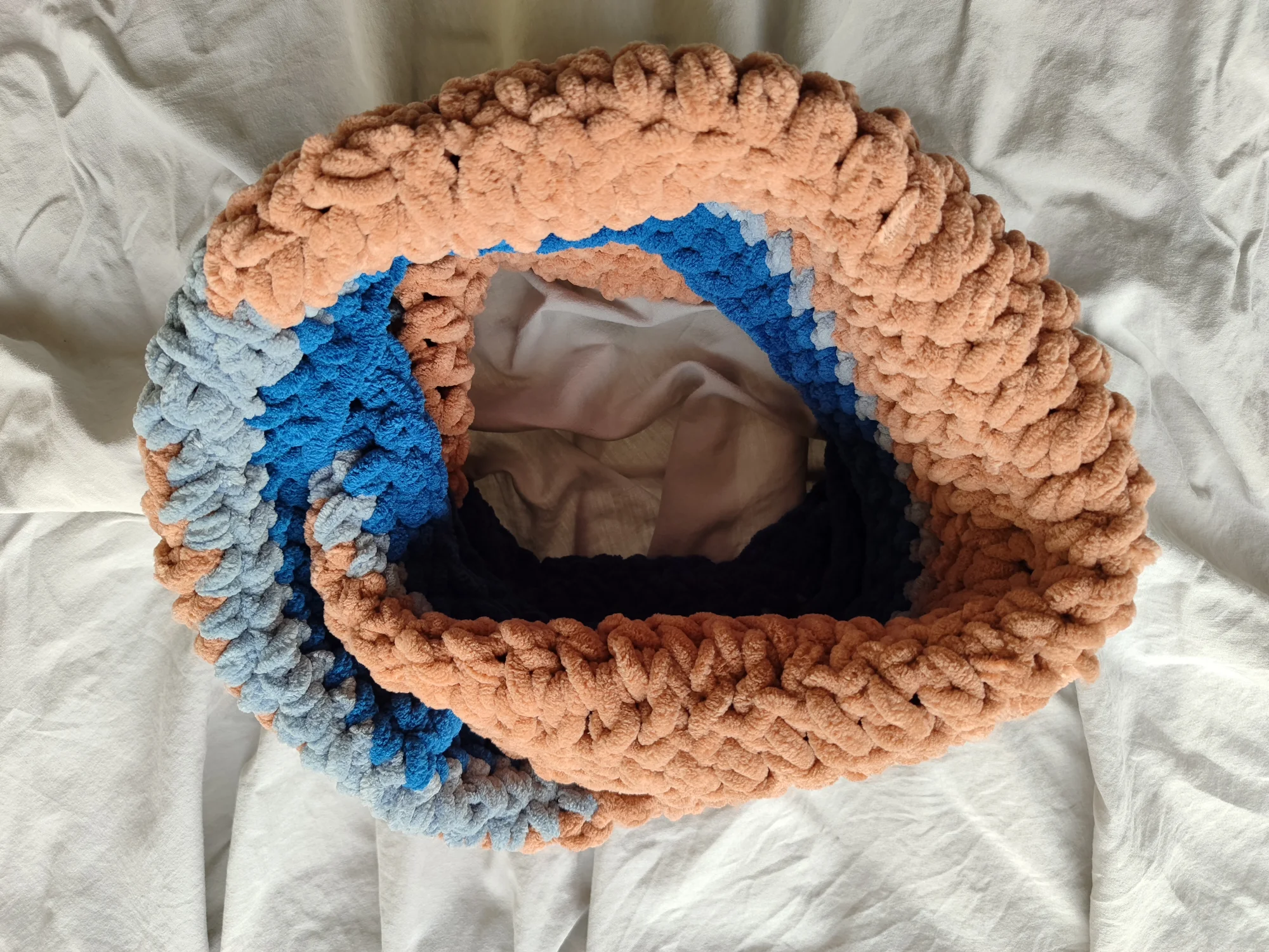 Snood. noud