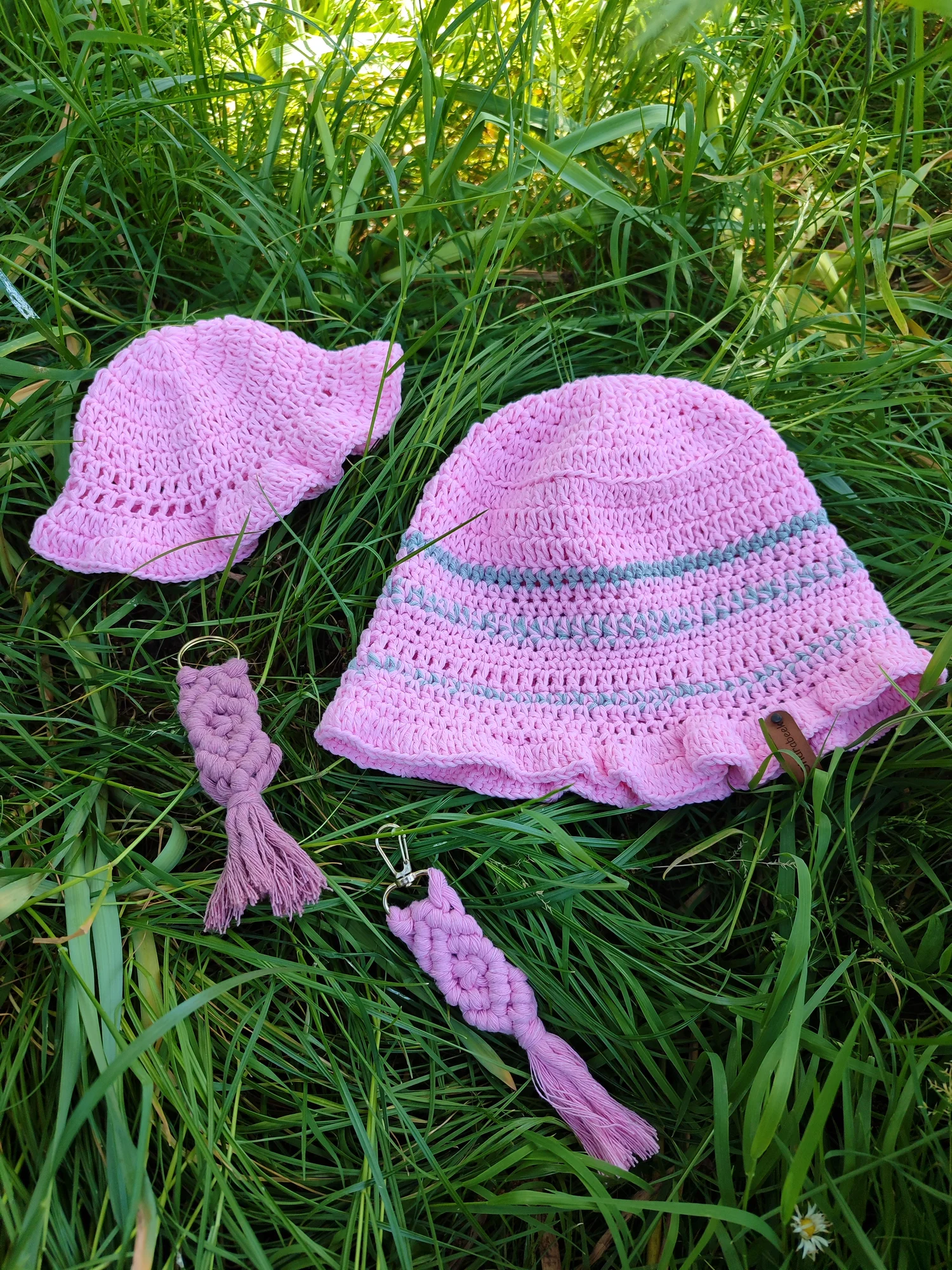 Chapeau d'été. BLEU
