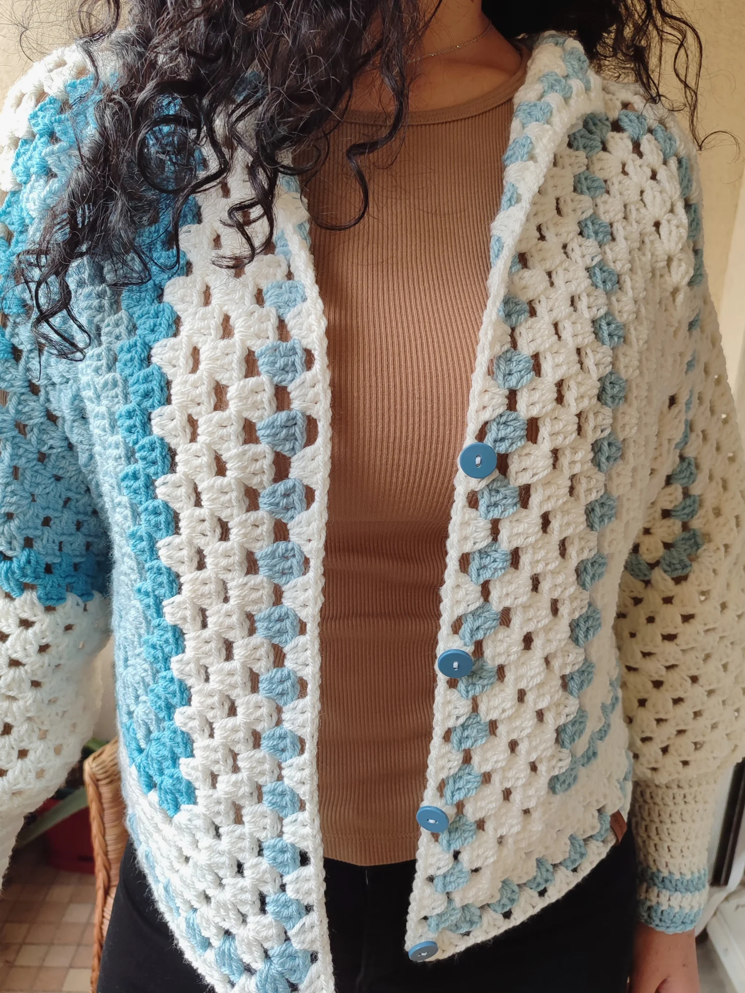 Veste carrée. blanche