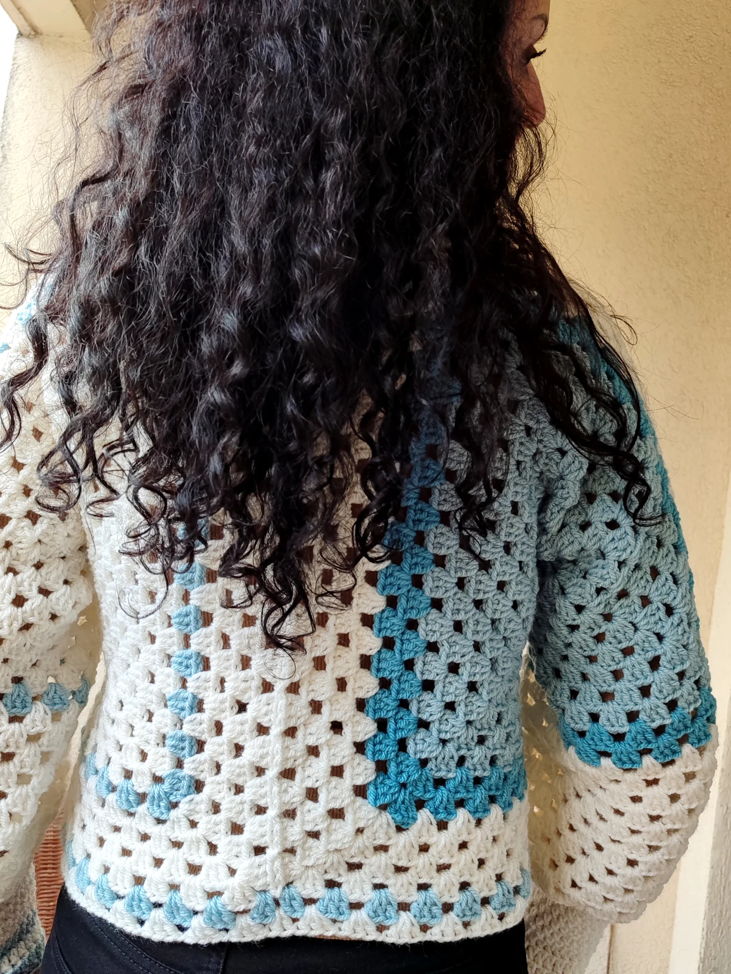Veste carrée. blanche